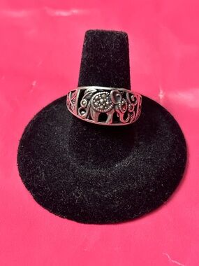 Silver Elephant Filigree Band Ring - Women Jewelry